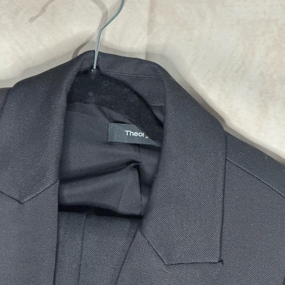 Theory Black Tailored Blazer & Trouser Wool Set - Picture 3 of 3